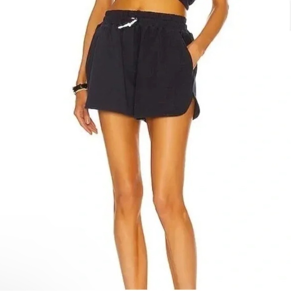Staud Bungee Track Short blue
